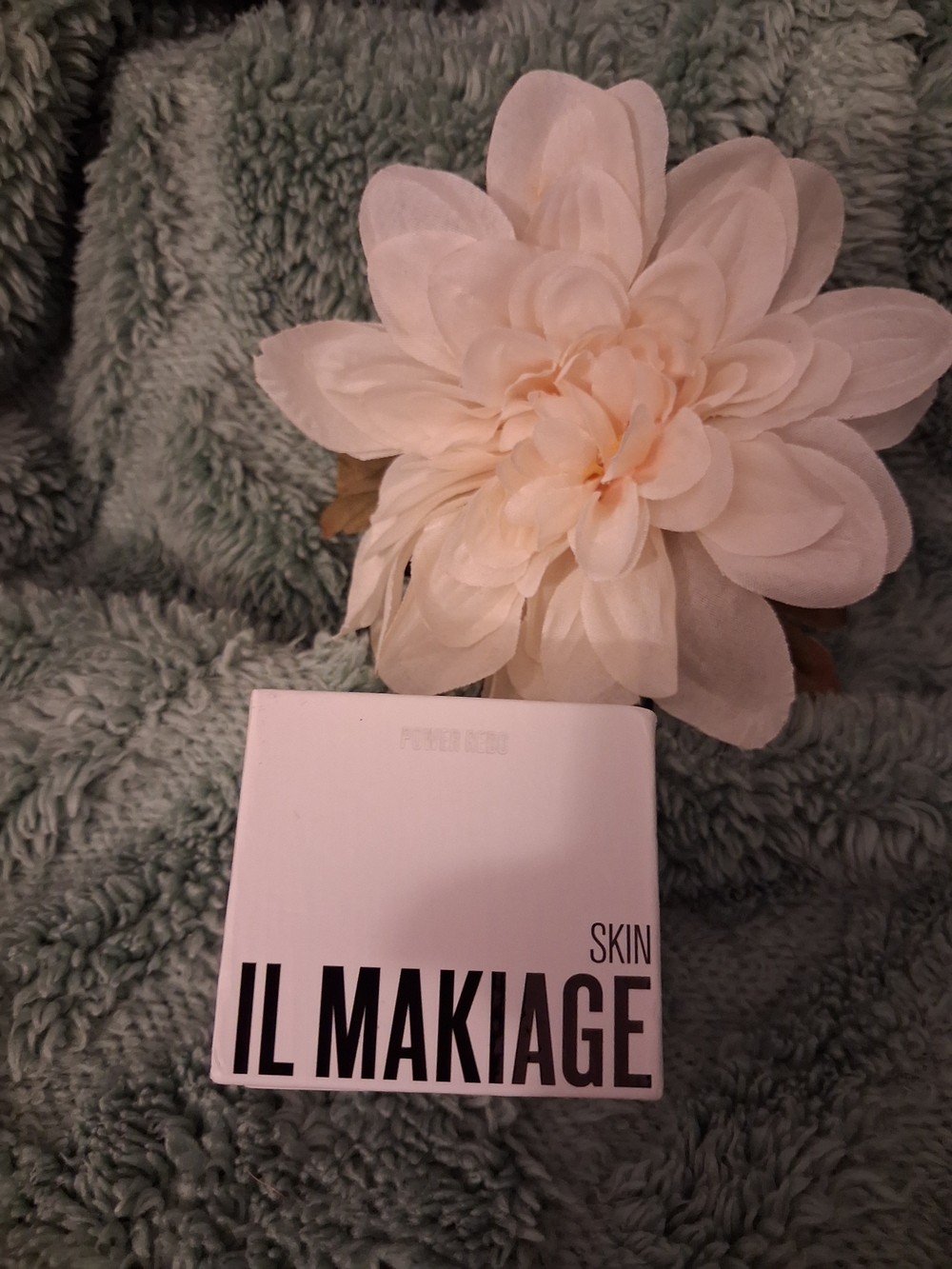 IL MAKIAGE Power Redo Wrinkle Fix – Smooth & Blur Treatment (With Spatula)
